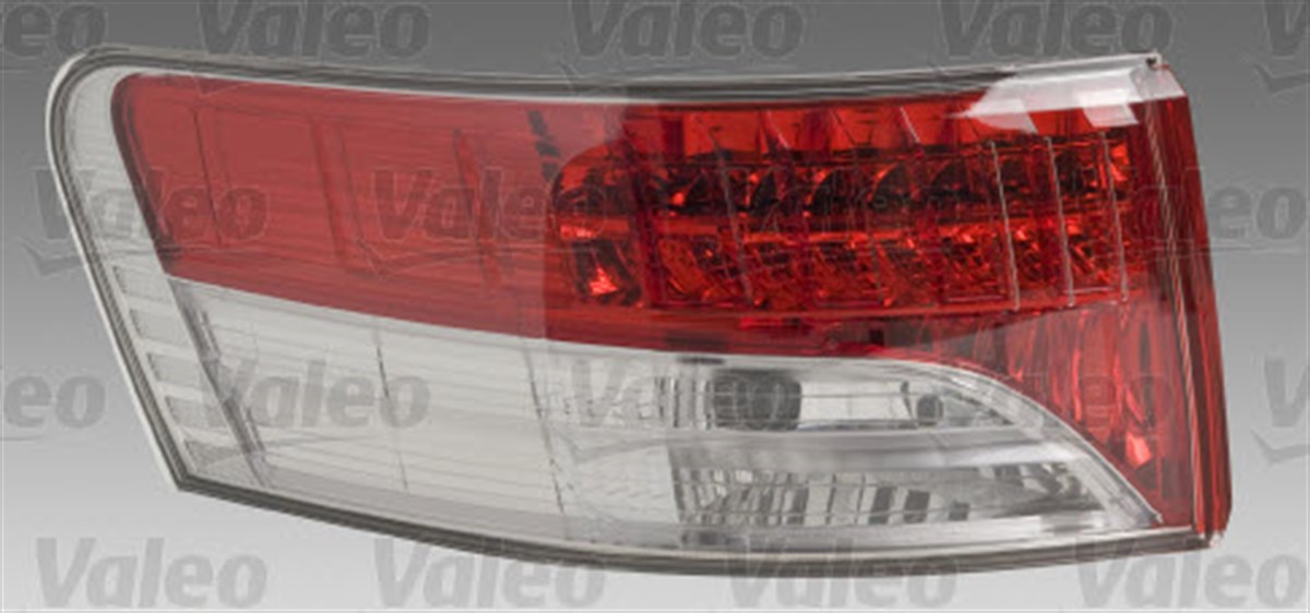 Toyota Avensis Station Wagon Arka Sağ Dış Stop Far Lambası 2009 2018