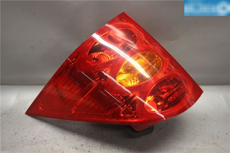 Peugeot P1007 Arka Sol Stop Farı Lambası 2005 2010