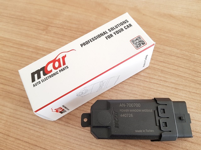 CAM KALDIRMA MODÜLÜ AN700700 MEGANE-II 440726 (CAM KALDIRMA MOTOR BEYNİ)