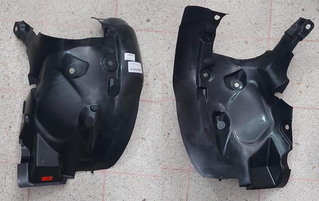 Renault Clio 4 Ön Sağ Çamurluk İç Davlumbazı Önün Arka Tarafı