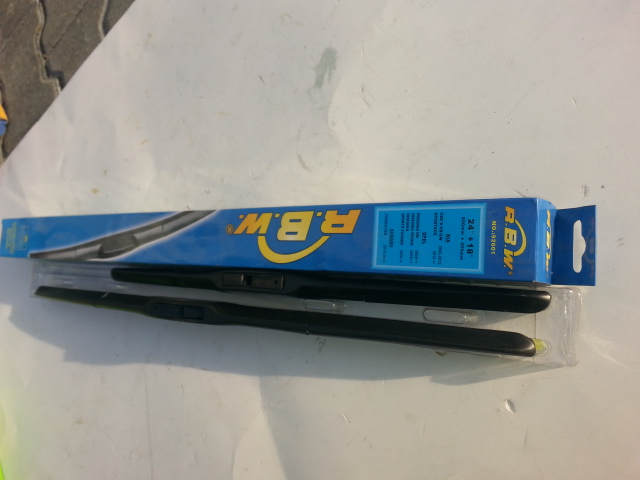 SİLGİ SÜPÜRGESİ TAKIM SGR 92601 INSIGNIA CEED MUZ TİP 600+450