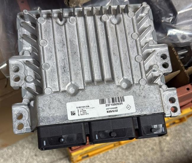 MOTOR ENJEKSİYON BEYNİ 237105093R MASTER III